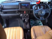 Suzuki JIMNY SIERRA лот № 3511 оценка 5  с аукциона в Японии 7