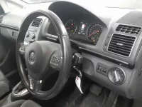 Volkswagen GOLF TOURAN лот № 50027 оценка 4  с аукциона в Японии 6