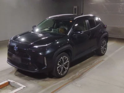 Toyota YARIS CROSS  с аукциона в Японии