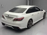 Toyota CROWN лот № 366 оценка 4  с аукциона в Японии 1