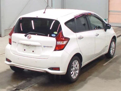 Nissan NOTE  с аукциона в Японии