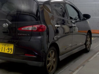Daihatsu SONICA