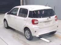 Toyota PASSO лот № 30302 оценка 4  с аукциона в Японии 5