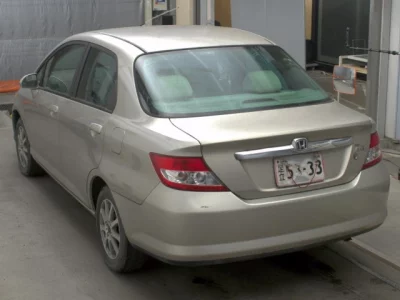 Honda FIT  с аукциона в Японии