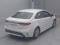 Toyota COROLLA лот № 815 оценка RA  с аукциона в Японии 1