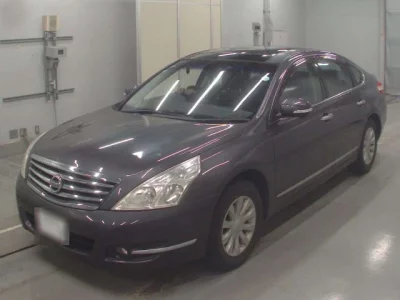 Nissan TEANA  с аукциона в Японии