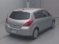 Nissan TIIDA лот № 818 оценка 3  с аукциона в Японии 1