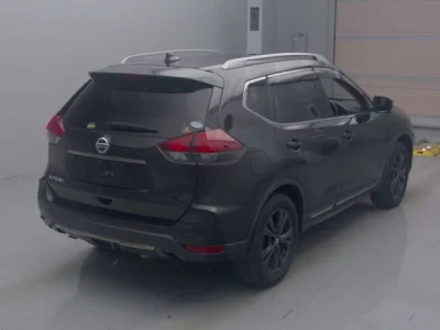 Nissan X-TRAIL  с аукциона в Японии