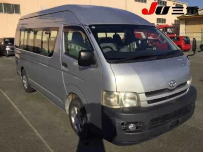 Toyota HIACE  с аукциона в Японии