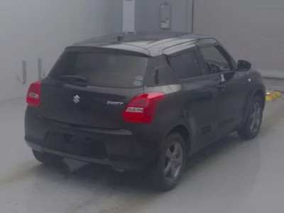 Suzuki SWIFT  с аукциона в Японии