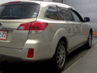 Subaru LEGACY OUTBACK  с аукциона в Японии