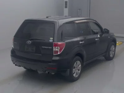 Subaru FORESTER  с аукциона в Японии