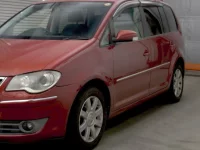 Volkswagen GOLF TOURAN лот № 17045 оценка 3  с аукциона в Японии 2