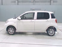 Toyota PASSO лот № 30329 оценка 4  с аукциона в Японии 3