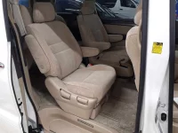 Toyota ALPHARD лот № 30408 оценка 4  с аукциона в Японии 9
