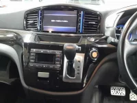 Nissan ELGRAND лот № 30410 оценка 4  с аукциона в Японии 8