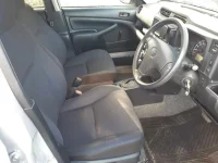 Toyota PROBOX лот № 30331 оценка 4  с аукциона в Японии 7