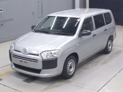 Toyota PROBOX  с аукциона в Японии