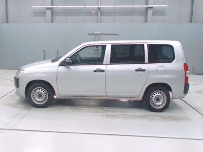 Toyota PROBOX  с аукциона в Японии