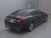 Nissan CIMA лот № 7319 оценка RA  с аукциона в Японии 1