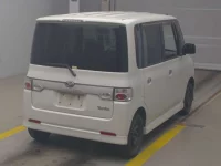 Daihatsu TANTO лот № 4190 оценка 3.5  с аукциона в Японии 1