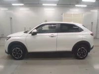 Honda VEZEL лот № 30415 оценка 4  с аукциона в Японии 3