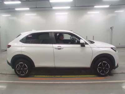 Honda VEZEL  с аукциона в Японии