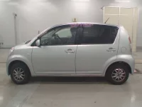 Toyota PASSO лот № 50130 оценка 3  с аукциона в Японии 3