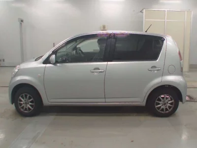 Toyota PASSO  с аукциона в Японии