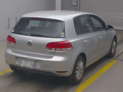 Volkswagen GOLF  с аукциона в Японии