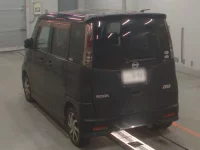 Nissan ROOX лот № 50136 оценка 3.5  с аукциона в Японии 5