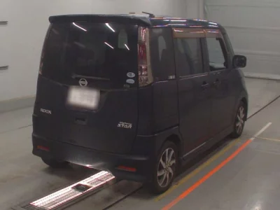 Nissan ROOX  с аукциона в Японии