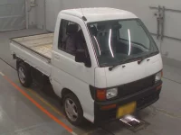 Daihatsu HIJET TRUCK лот № 50138 оценка 3.5  с аукциона в Японии 4