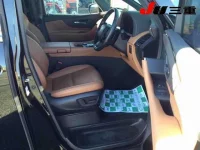 Toyota VELLFIRE лот № 2110 оценка 6  с аукциона в Японии 3