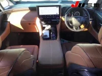 Toyota VELLFIRE лот № 2110 оценка 6  с аукциона в Японии 7