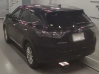 Toyota HARRIER лот № 30419 оценка 3  с аукциона в Японии 5