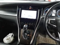 Toyota HARRIER лот № 30419 оценка 3  с аукциона в Японии 8