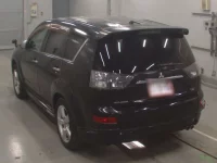 Mitsubishi OUTLANDER лот № 50141 оценка 3.5  с аукциона в Японии 5