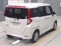 Toyota ROOMY лот № 30342 оценка 4.5  с аукциона в Японии 1