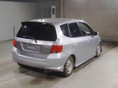 Honda FIT  с аукциона в Японии