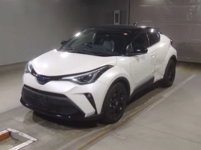 Toyota C-HR  с аукциона в Японии