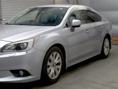 Subaru LEGACY B4  с аукциона в Японии