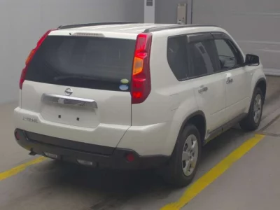 Nissan X-TRAIL  с аукциона в Японии