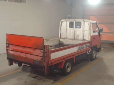 Toyota HIACE TRUCK