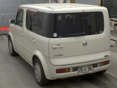 Nissan CUBE