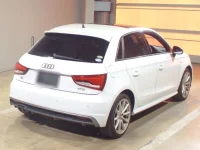 Audi A1 лот № 32007 оценка 4.5  с аукциона в Японии 1