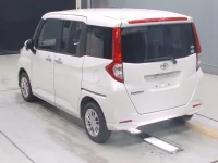 Toyota ROOMY лот № 30357 оценка 4  с аукциона в Японии 5