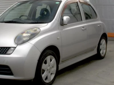 Nissan MARCH  с аукциона в Японии