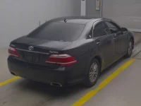 Toyota CROWN лот № 266 оценка 3.5  с аукциона в Японии 1