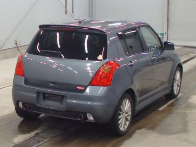 Suzuki SWIFT  с аукциона в Японии